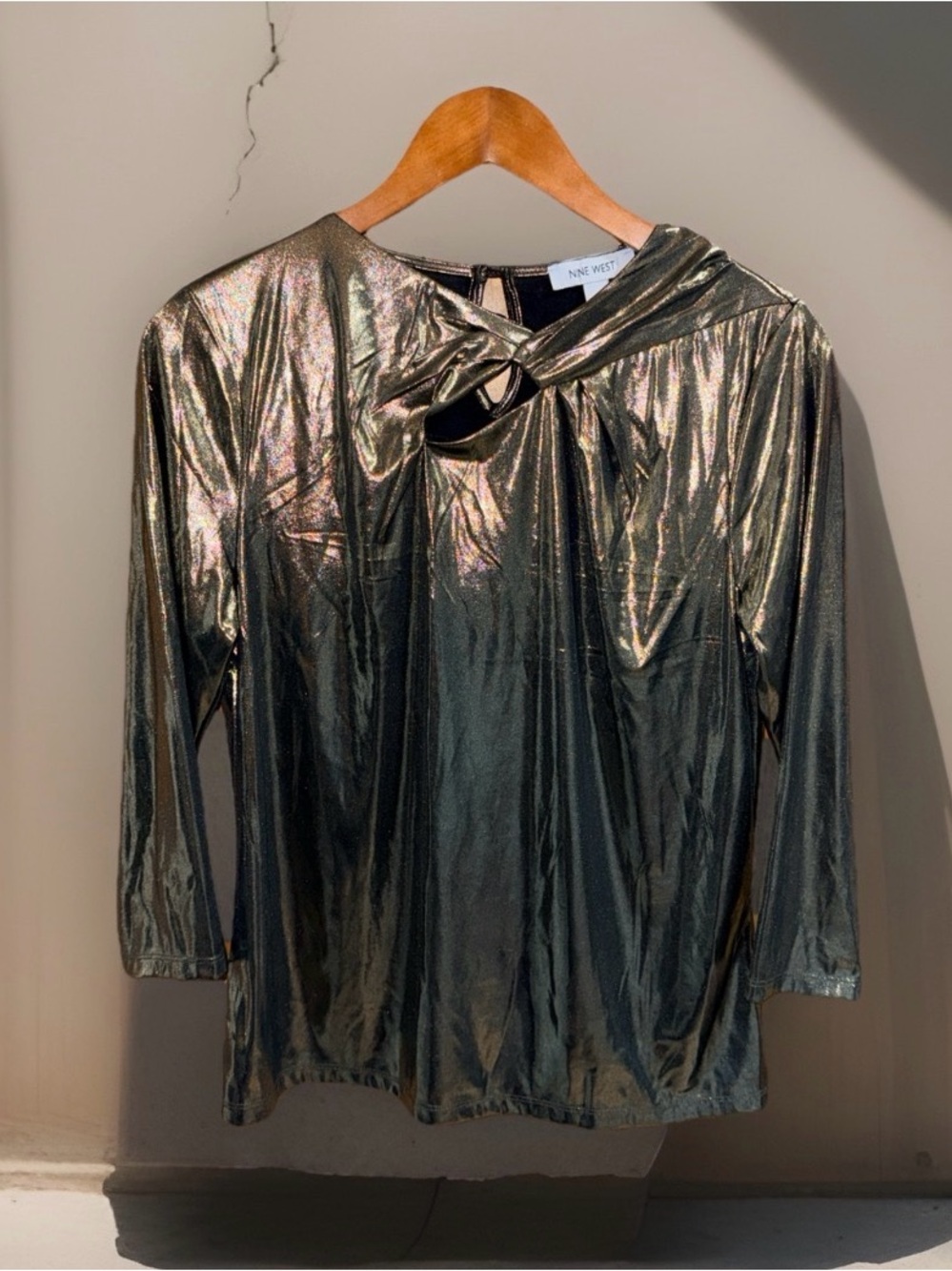 NWT Nine West Liquid Metallic Brassy Gold Twist-Neck Women's Top-M